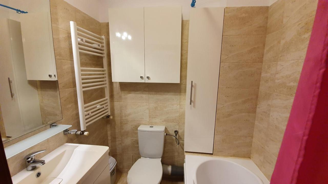 Apartament Cu 3 Camere In Militari Residence Chiajna Extérieur photo