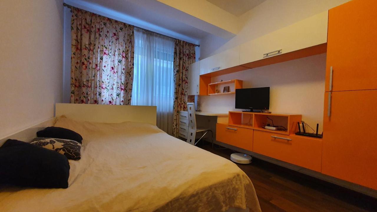 Apartament Cu 3 Camere In Militari Residence Chiajna Extérieur photo